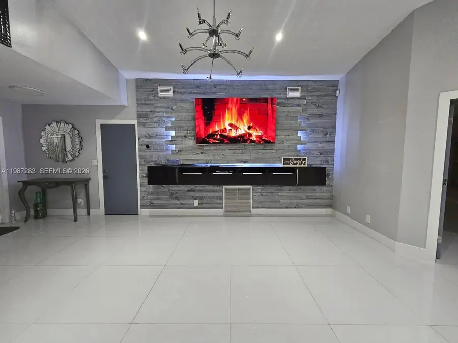 8003 SW 158th Pl, Miami, FL 33193 - #3