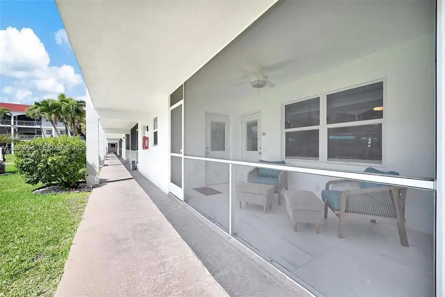 580 Egret Dr #122, Hallandale Beach, FL 33009 - #3