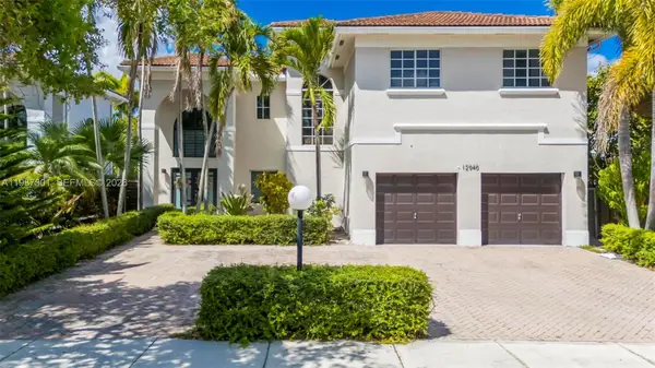 12940 SW 142nd Ter, Miami, FL 33186