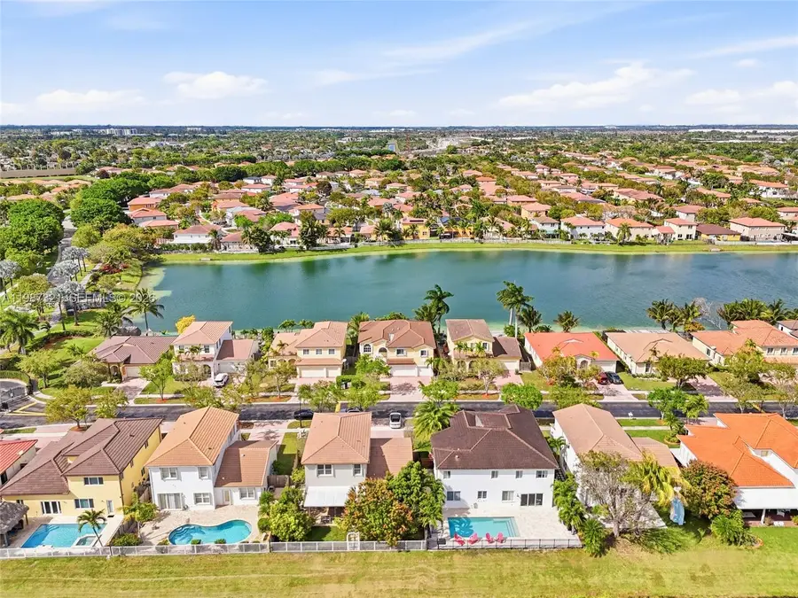 3955 NE 15th St, Homestead, FL 33033 - #3