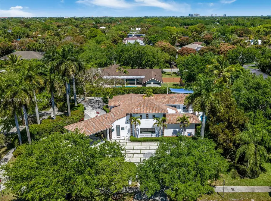 16255 SW 82nd Ave, Palmetto Bay, FL 33157 - #2