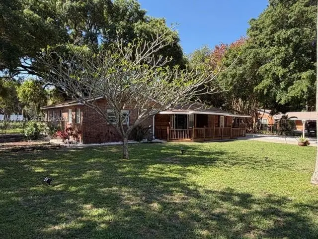 4556 Woodmere Ln, Lake Worth, FL 33463 - #3