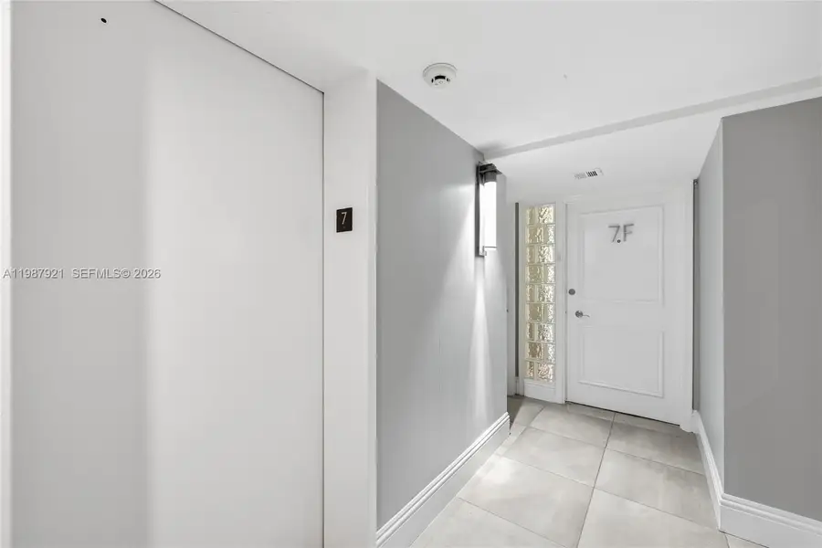 2800 E Sunrise Blvd #7F, Fort Lauderdale, FL 33304 - #3