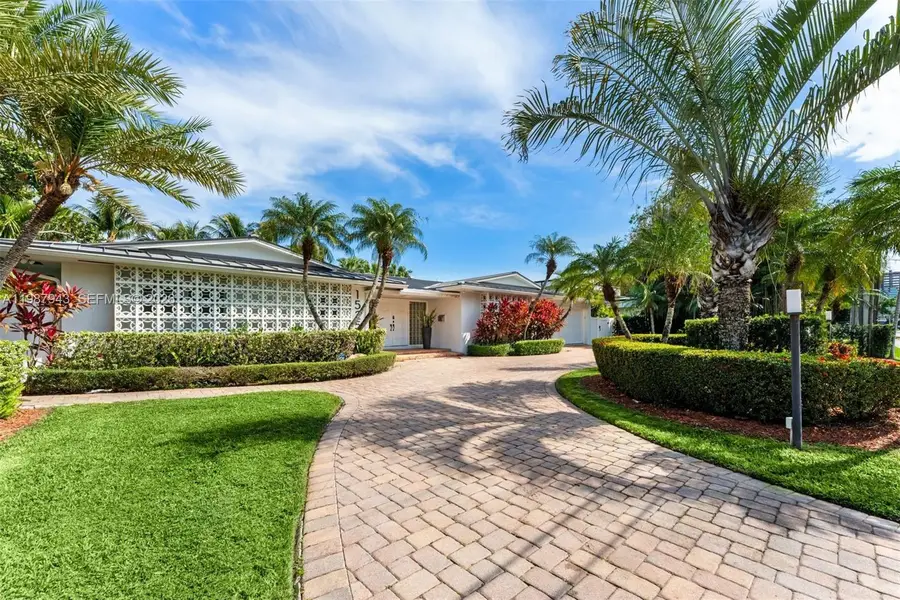 1525 Diplomat Pkwy, Hollywood, FL 33019 - #3