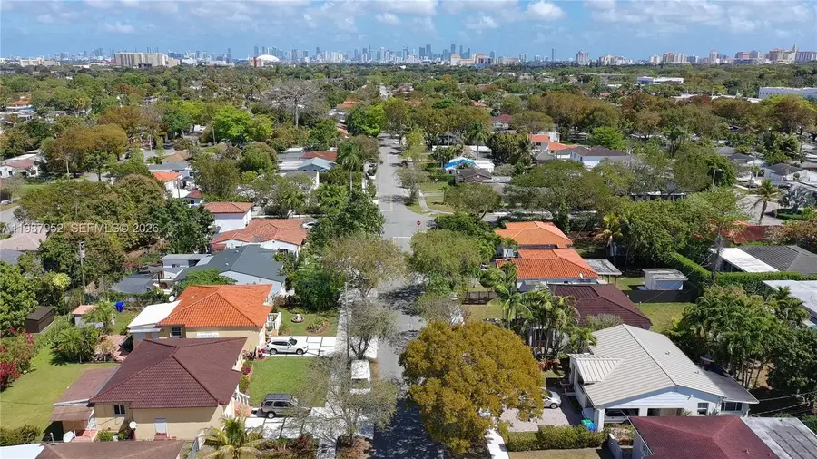 5400 SW 5th Ter, Coral Gables, FL 33134 - #3