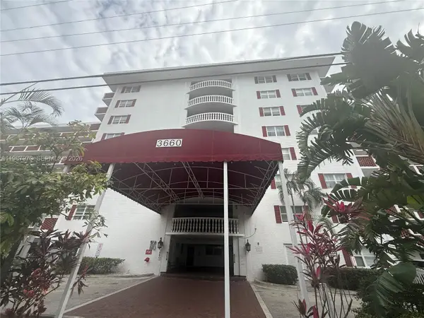 3660 NE 166th St #415, North Miami Beach, FL 33160