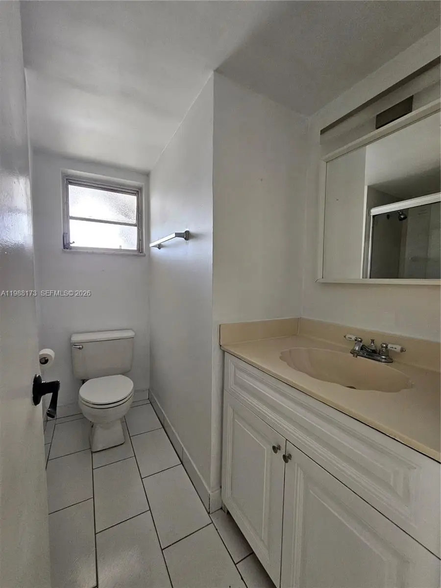 840 NW 87th Ave #406, Miami, FL 33172 - #3