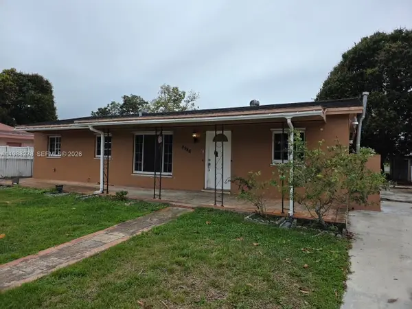 4946 NW 186th St, Miami Gardens, FL 33055