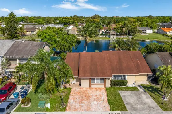 7821 SW 148th Ave #2, Miami, FL 33193