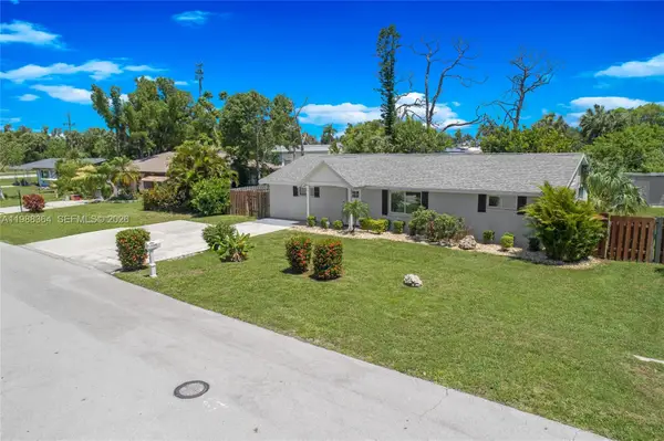 11450 Heidi Lee Lane, Fort Myers, FL 33098