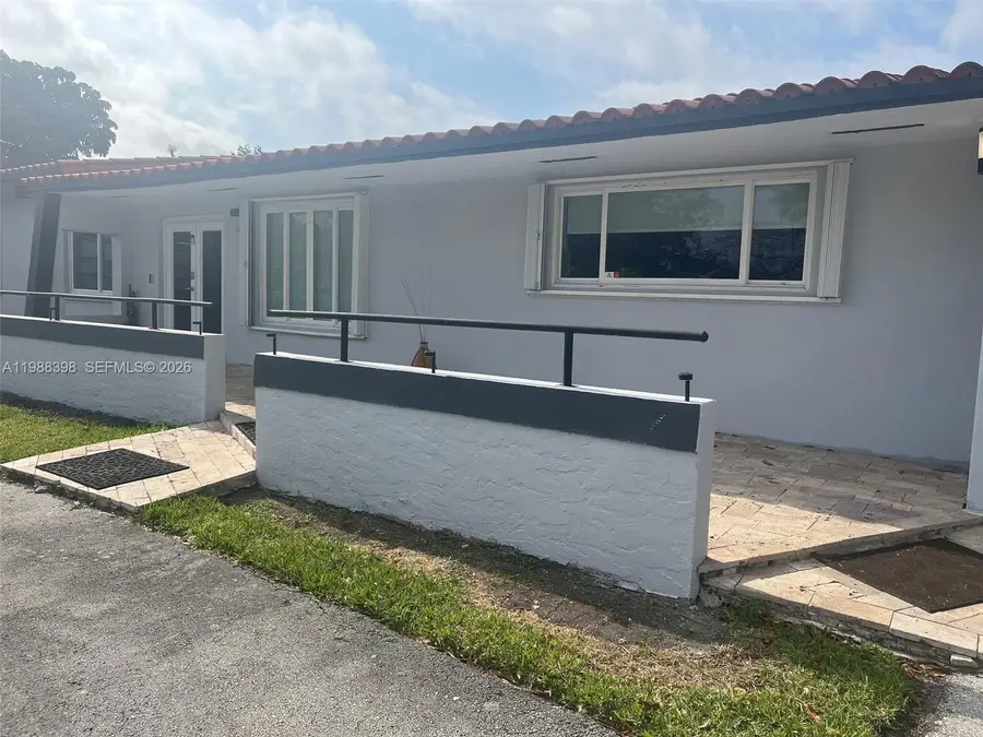 9260 SW 164th St, Palmetto Bay, FL 33157 - #2