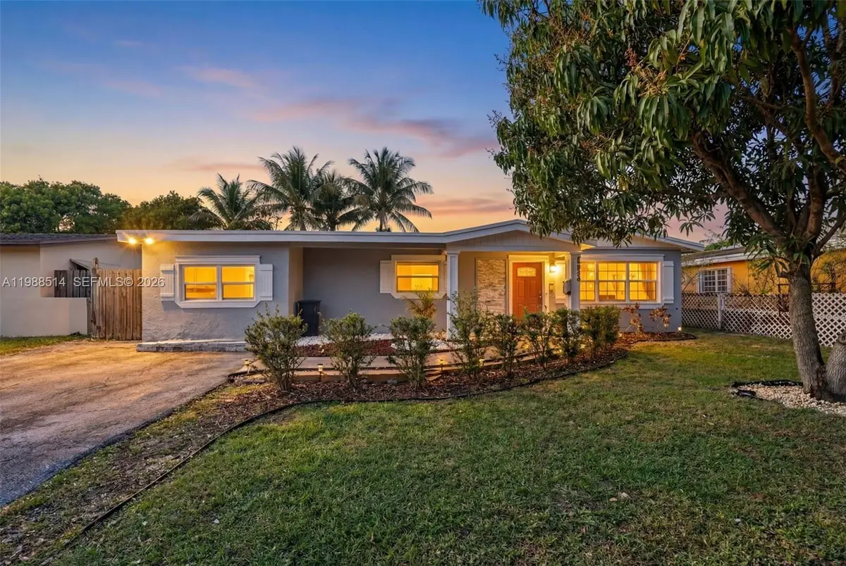 6621 NW 21st St, Sunrise, FL 33313 - #1