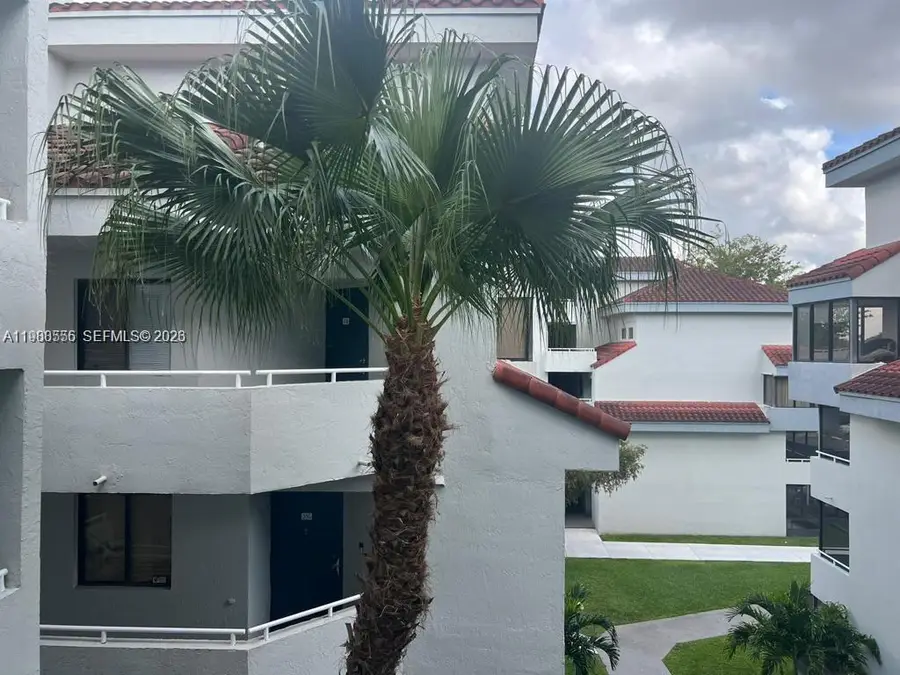 8215 SW 152nd Ave #G-418, Miami, FL 33193 - #3