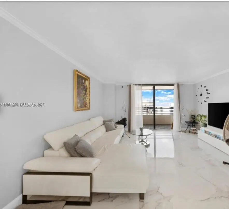 2500 Parkview Dr #2119, Hallandale Beach, FL 33009 - #3