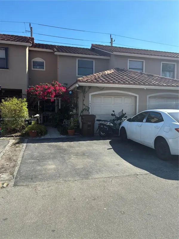 2530 W 60th Pl #103-17, Hialeah, FL 33016