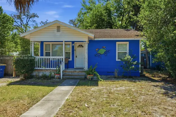 527 Wildwood Way, Clearwater, FL 33756