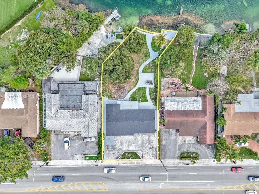 6325 W 12th Ave, Hialeah, FL 33012 - #2