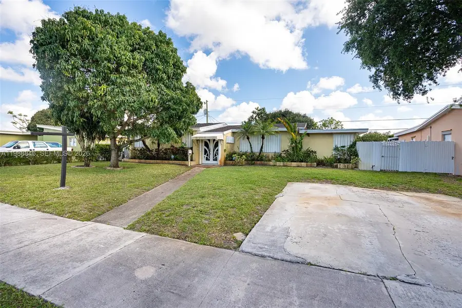 2010 NW 185th Ter, Miami Gardens, FL 33056 - #3