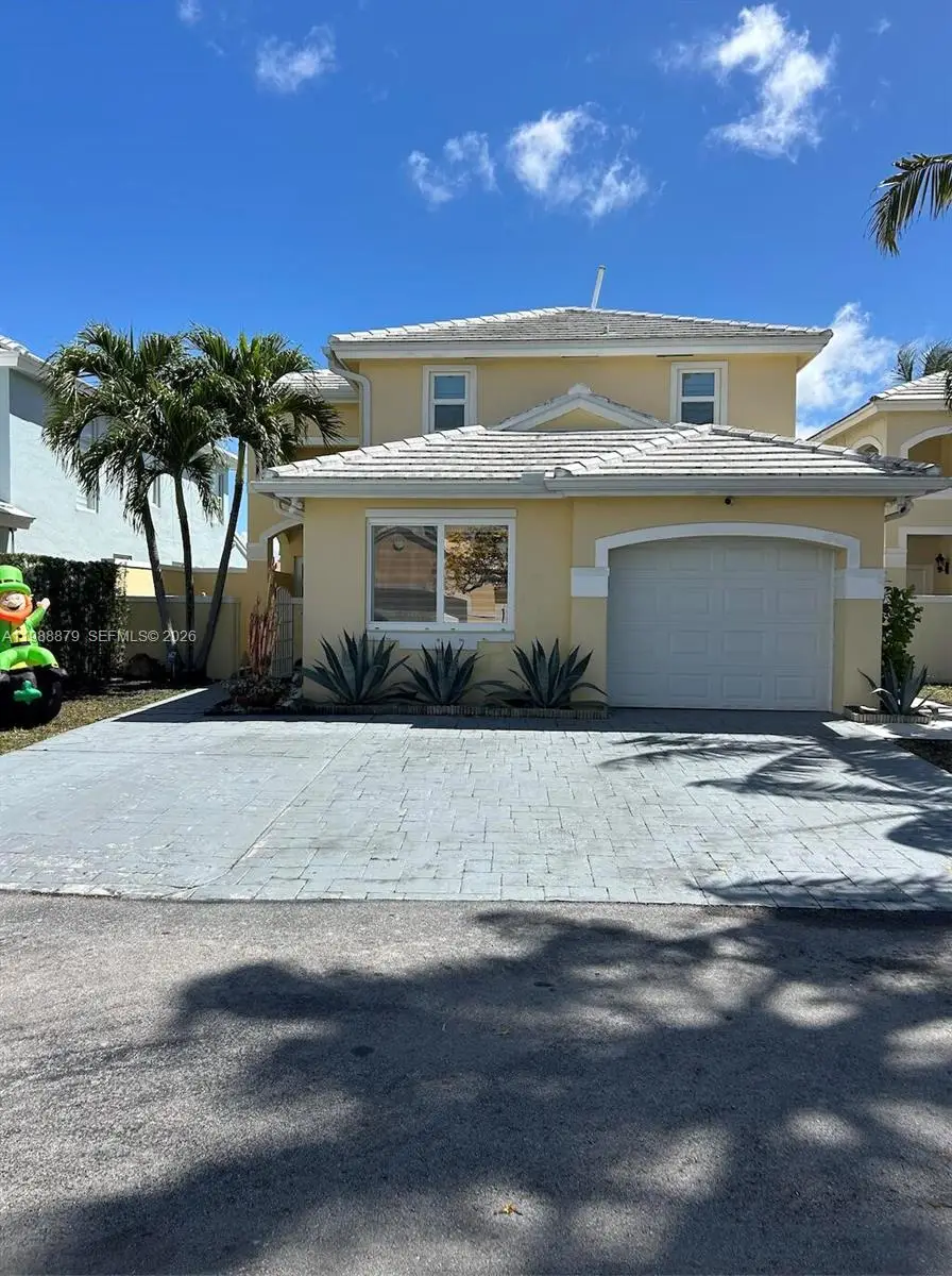 4767 SW 154th Ave, Miami, FL 33185 - #2