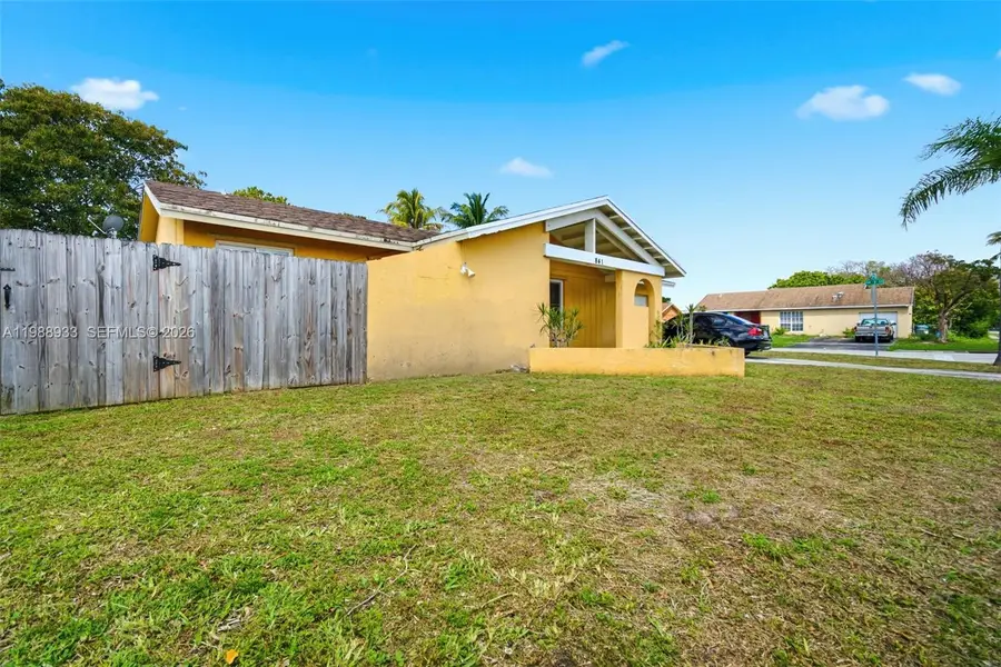 841 SW 55th Ave, Margate, FL 33068 - #3