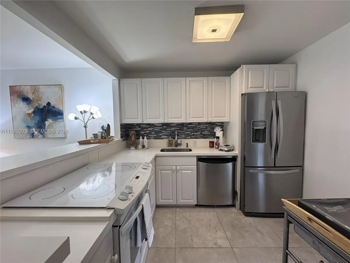 3301 N Country Club Dr #104, Aventura, FL 33180 - #1