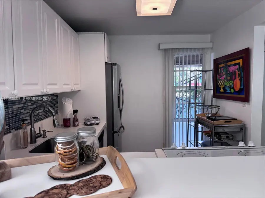 3301 N Country Club Dr #104, Aventura, FL 33180 - #3