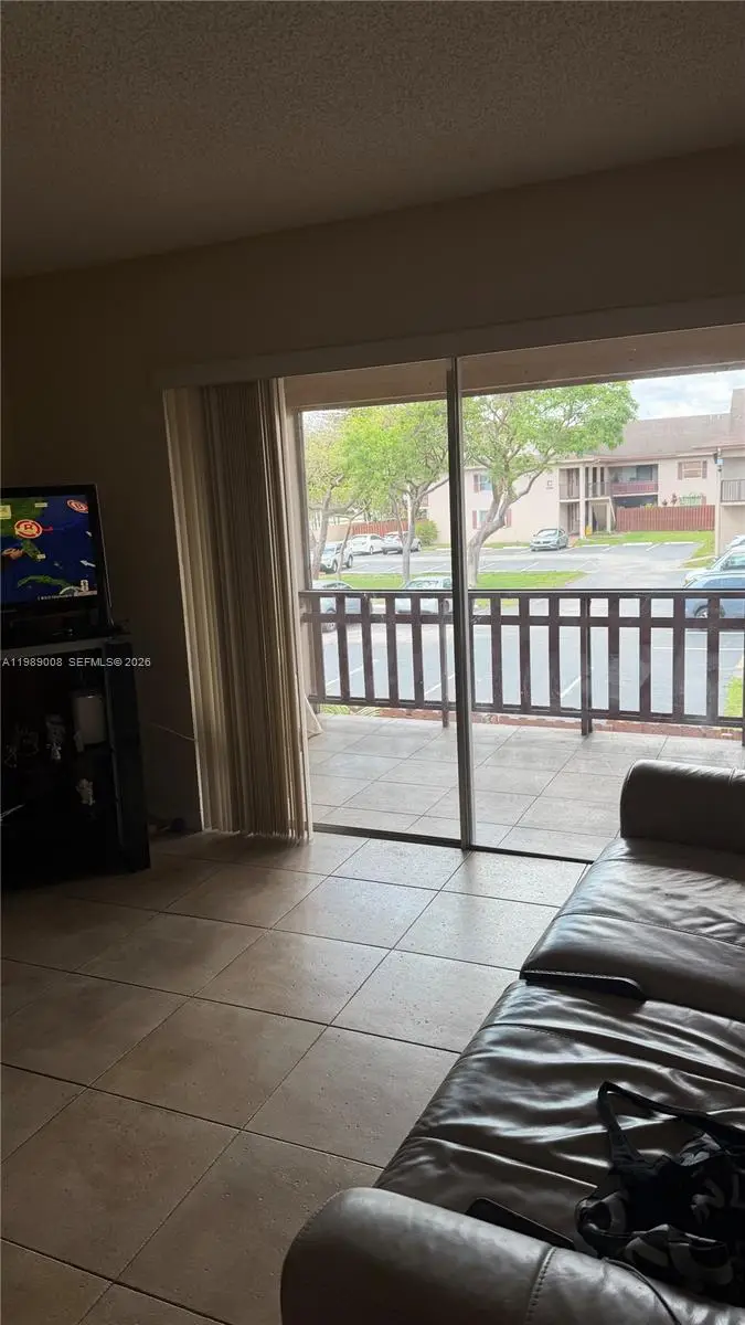 11207 SW 88th St #216-A, Miami, FL 33176 - #2