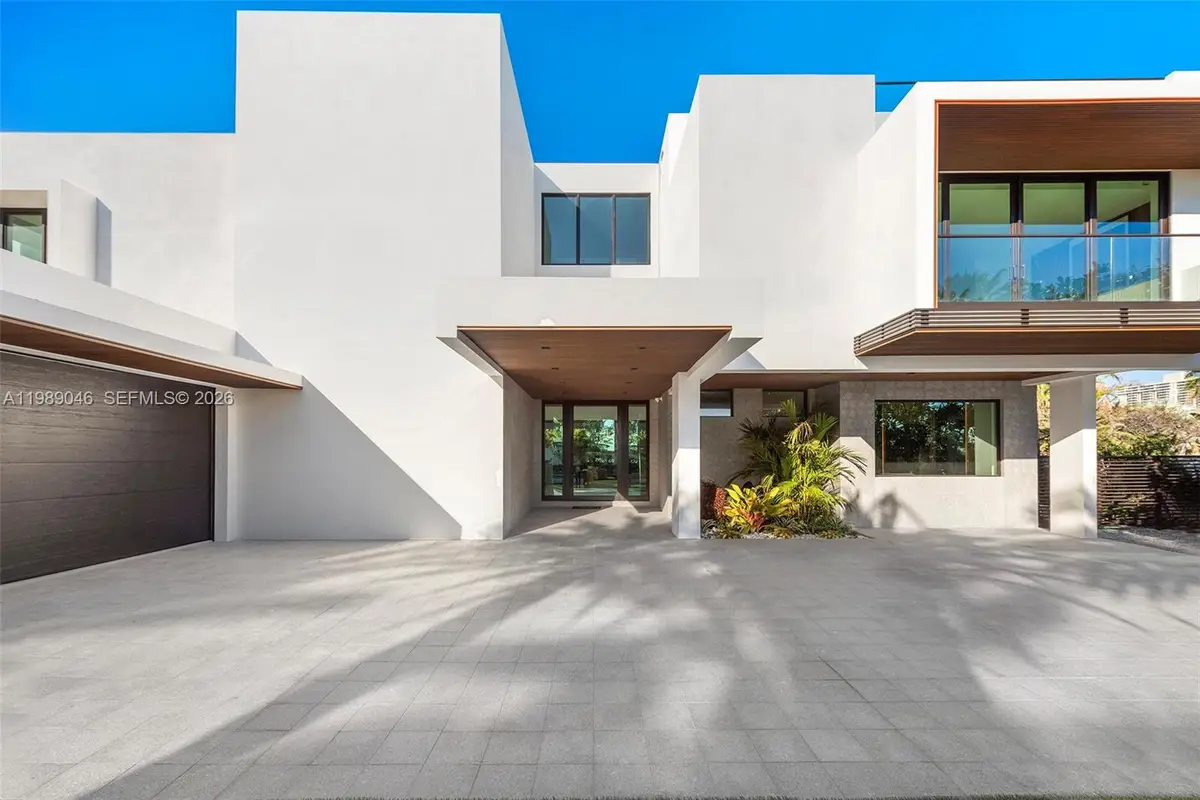 128 Ocean Blvd, Golden Beach, FL 33160 - #1