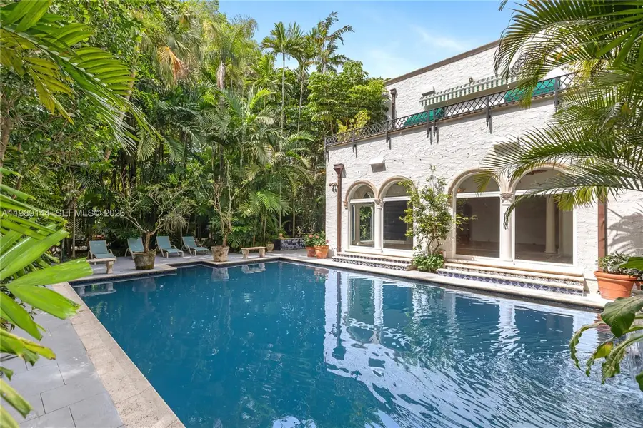 3685 Royal Palm Ave, Miami, FL 33133 - #3