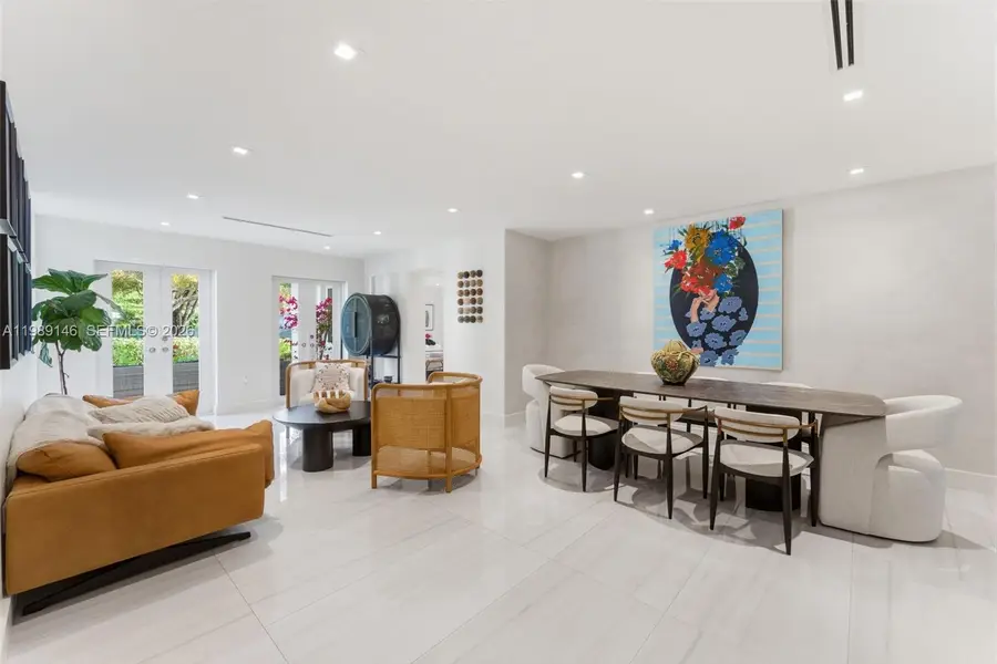 748 Palermo Ave, Coral Gables, FL 33134 - #3