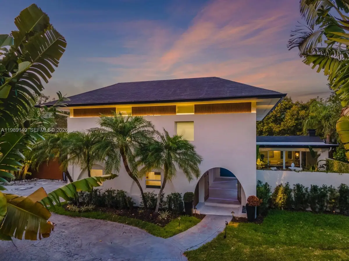 18490 SW 83rd Pl, Cutler Bay, FL 33157 - #1