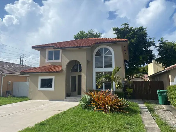 7632 NW 166th Ter, Hialeah, FL 33015