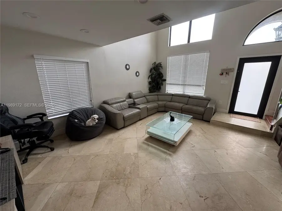 7632 NW 166th Ter, Hialeah, FL 33015 - #2