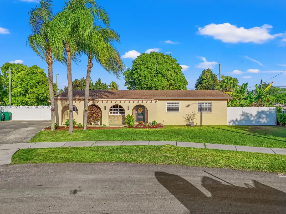 3605 SW 122nd Pl, Miami, FL 33175 - #1