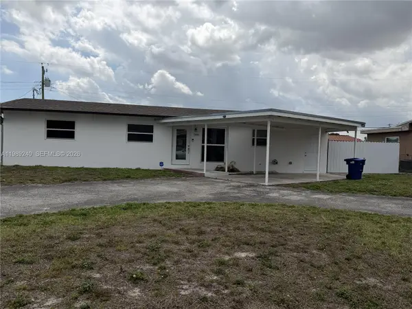 3950 NW 171st Ter, Miami Gardens, FL 33055