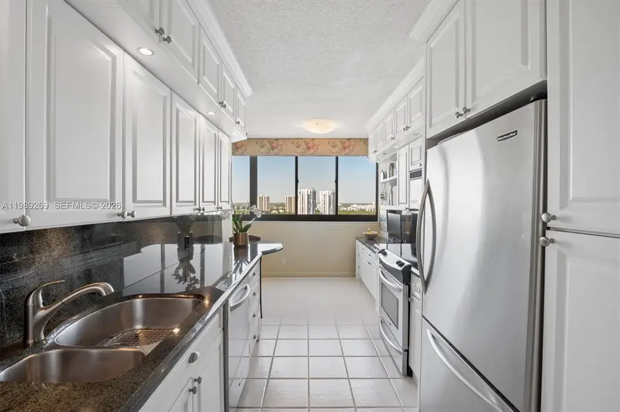 20185 E Country Club Dr #1805, Aventura, FL 33180 - #3