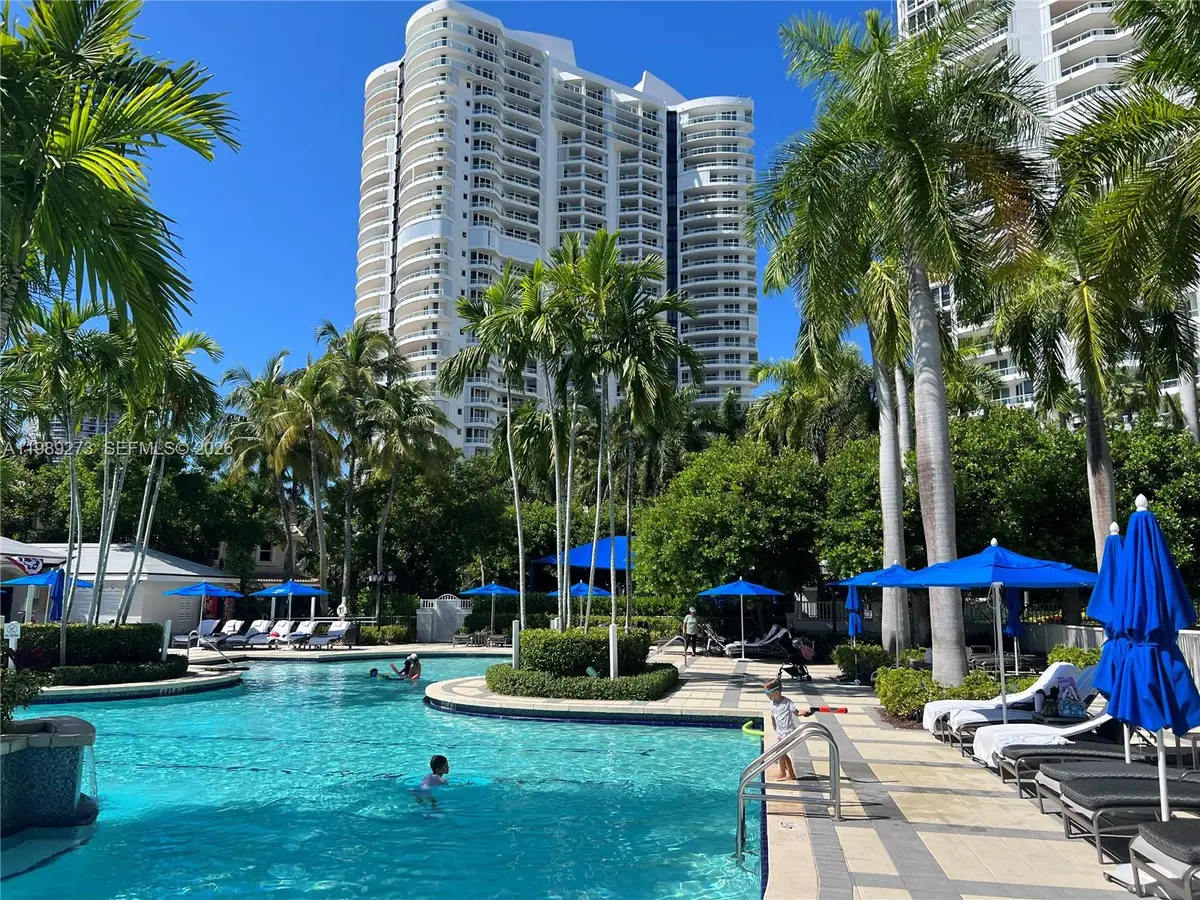 21050 Point Pl #702, Aventura, FL 33180 - #1
