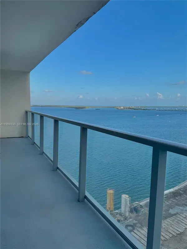 1155 Brickell Bay Dr #1705, Miami, FL 33131