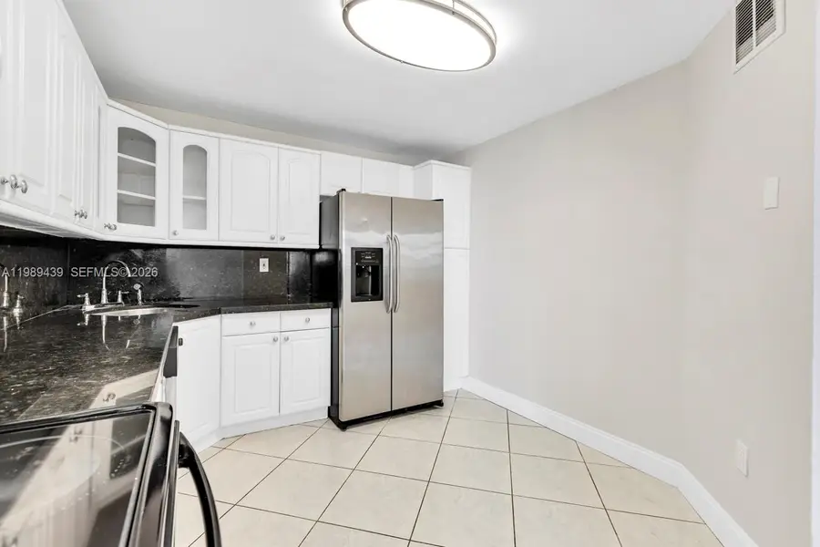 2750 NE 183rd St #806, Aventura, FL 33160 - #3