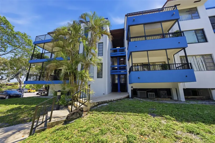 6010 S Falls Cir Dr #323, Lauderhill, FL 33319 - #3