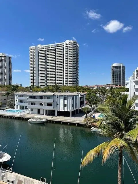 3601 NE 170th St #406, North Miami Beach, FL 33160