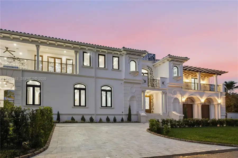 919 92nd St, Surfside, FL 33154 - #2