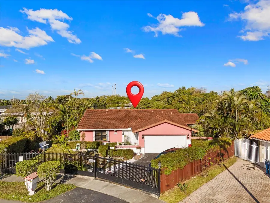 4210 SW 134th Ave, Miami, FL 33175 - #2