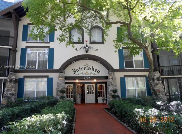 3740 Inverrary Dr #1T, Lauderhill, FL 33319