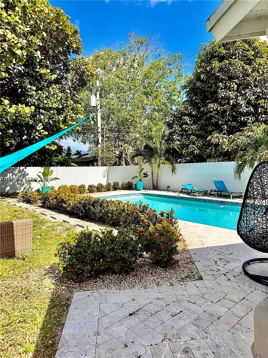 1161 NW 15th St, Fort Lauderdale, FL 33311 - #2