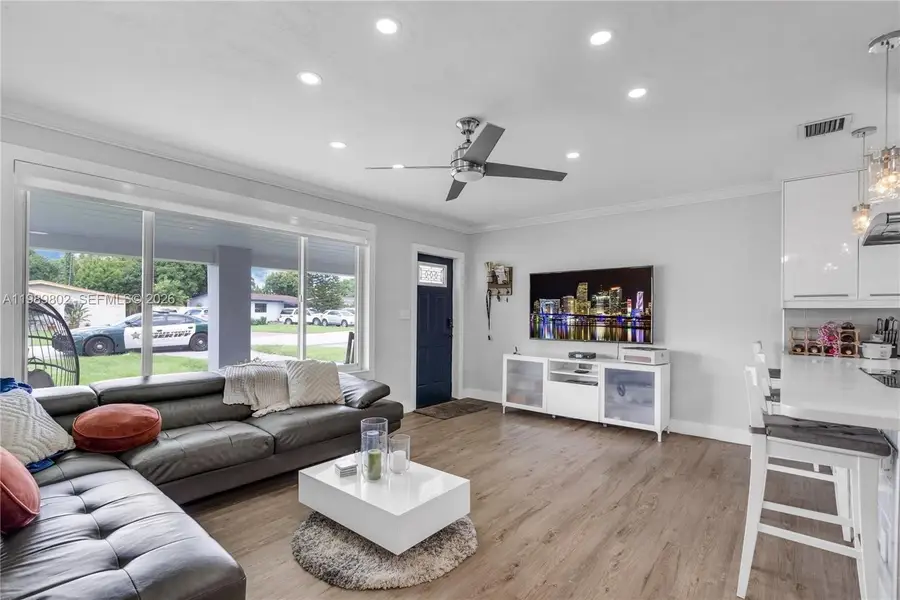 2051 Arcadia Dr, Miramar, FL 33023 - #2