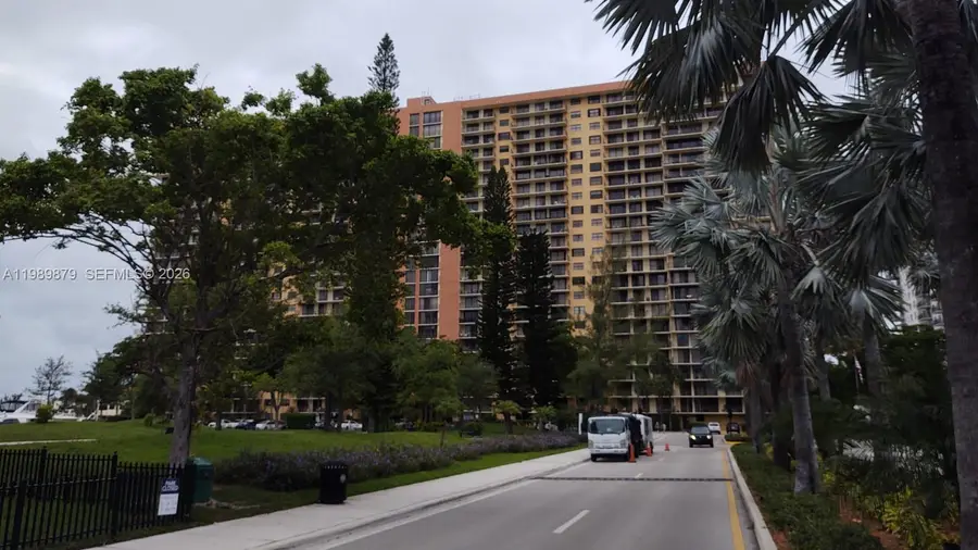 290 174th St #1507, Sunny Isles Beach, FL 33160 - #3