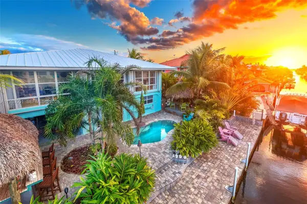 29653 Saratoga Ave, Big Pine, FL 33043