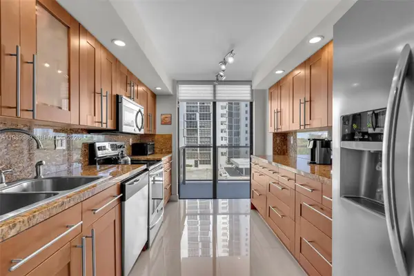 18151 NE 31st Ct #602, Aventura, FL 33160