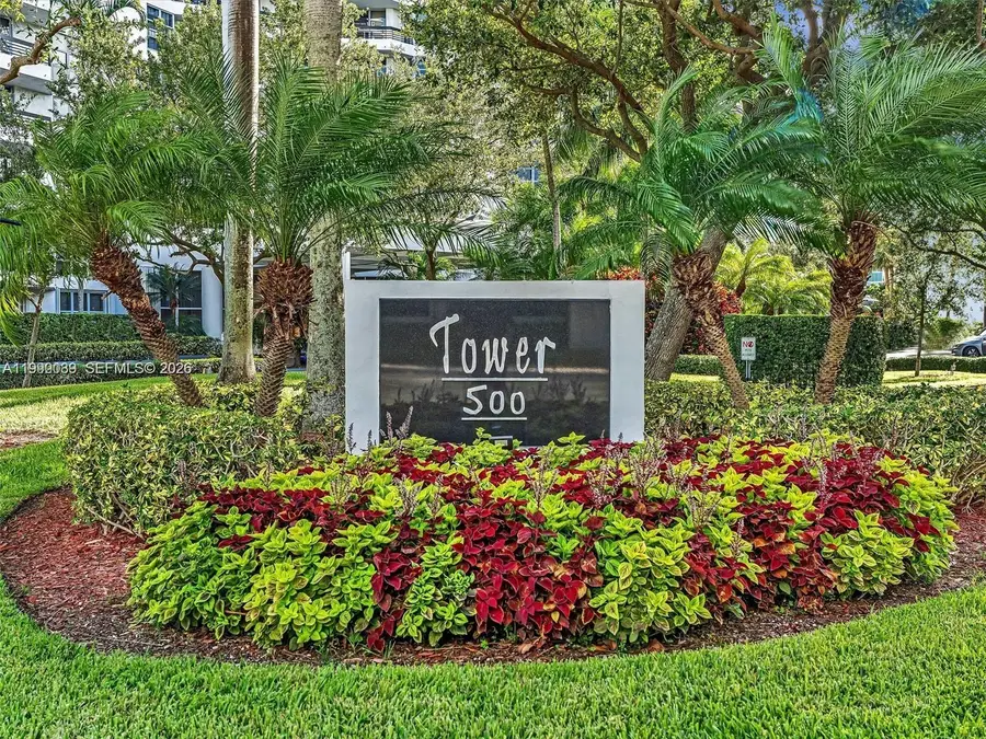 3530 Mystic Pointe Dr #114, Aventura, FL 33180 - #2